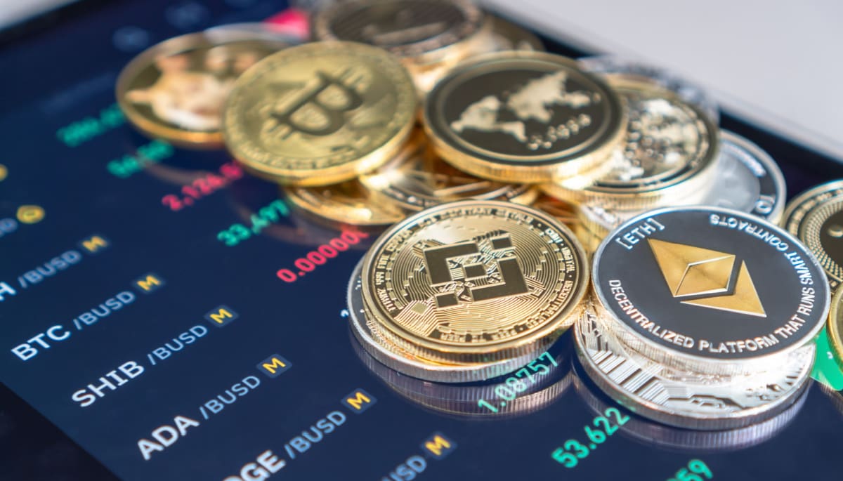 Altcoins altcoin-BNB-Inqubeta-QUBE