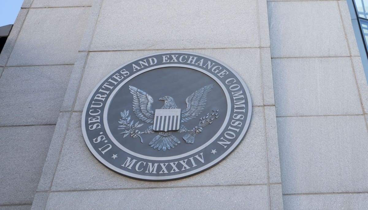 Crypto Ontbijt: SEC stopt ethereum onderzoek, bitcoin-ETF uitstroom zet door
