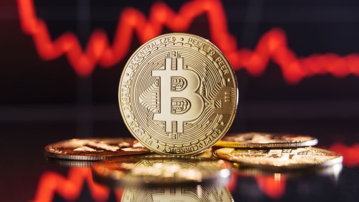 Bitcoin erneut „in der Risikozone“ wegen milliardenschwerer Abflüsse aus Börsenfonds Bitcoin erneut „in der Risikozone“ wegen milliardenschwerer Abflüsse aus Börsenfonds