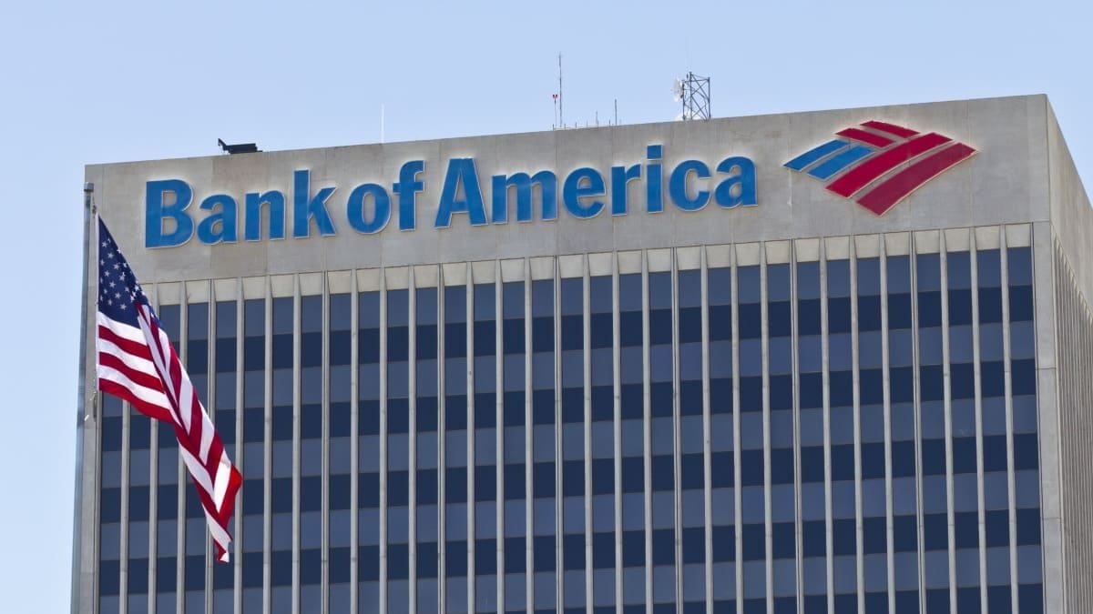 bank-of-america-kantoor-aandelen Grote bank waarschuwt investeerders: 'verkoop je aandelen niet'
