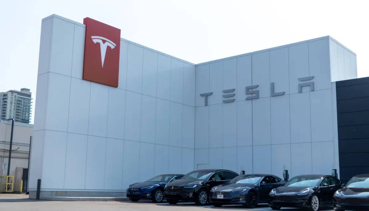 dogecoin-stijgt-tesla-nieuws Dogecoin volume explodeert, prijs stijgt nadat Tesla website aanpast