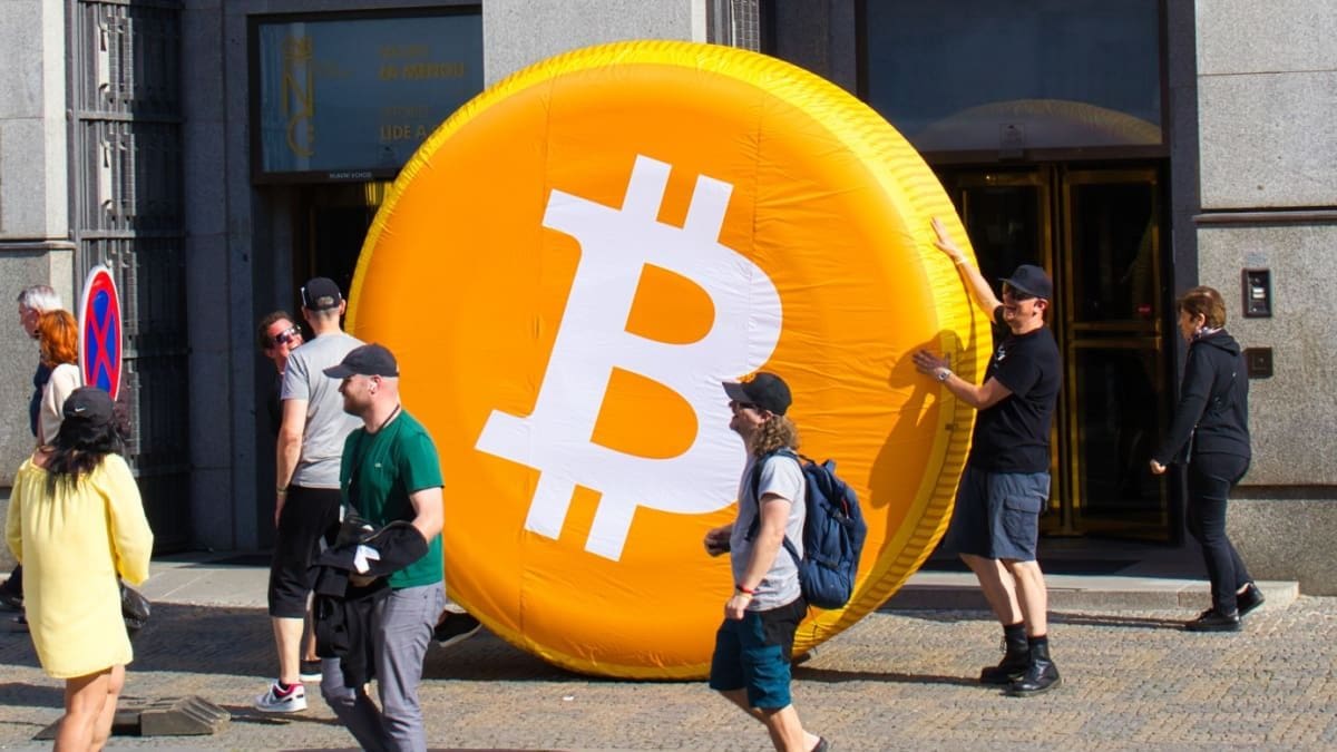 « En temps de crise, le bitcoin devient une solution financière d’urgence » « En temps de crise, le bitcoin devient une solution financière d’urgence »