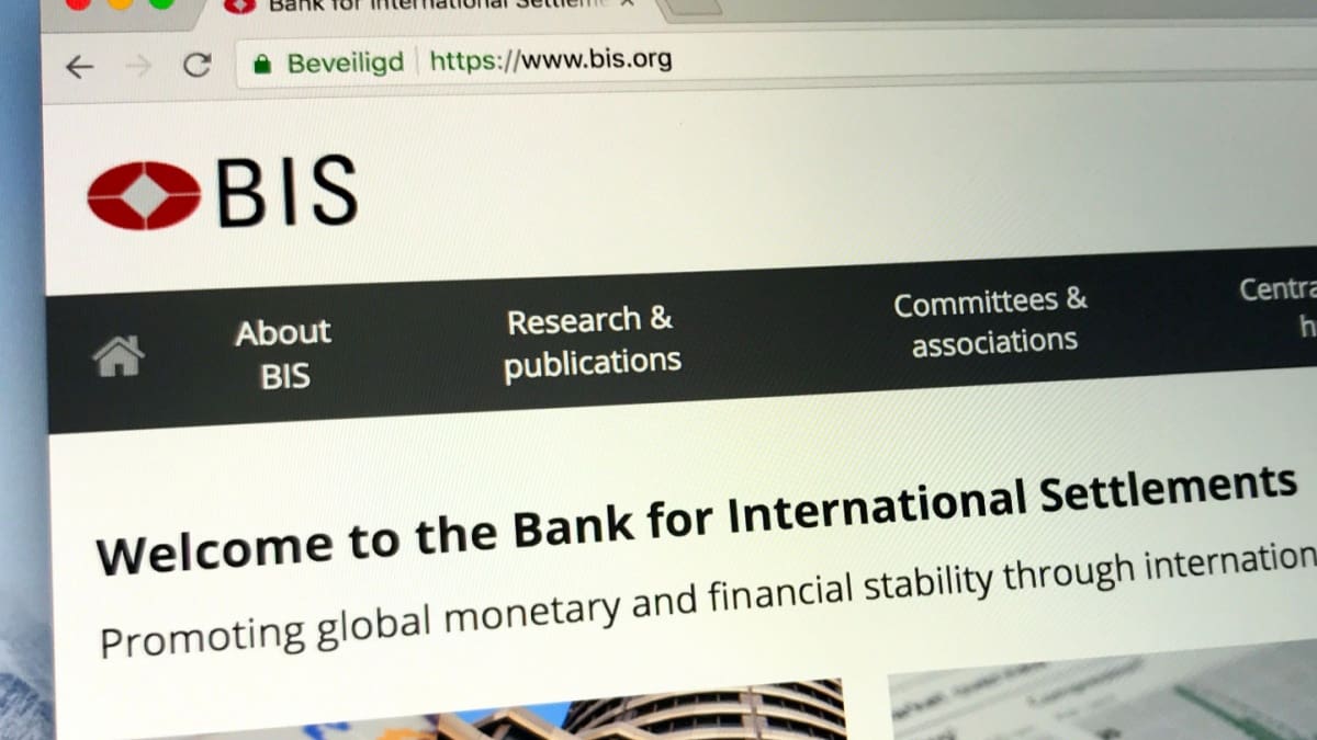 „Die Bank der Banken“ warnt vor Risiken von Krypto-Sparprodukten „Die Bank der Banken“ warnt vor Risiken von Krypto-Sparprodukten